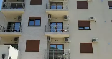 Apartamento 4 habitaciones en Petrovac, Montenegro