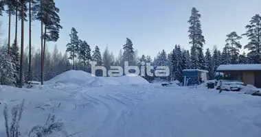 Участок земли в Мянтсяля, Финляндия