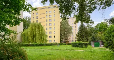 Mieszkanie 4 pokoi w Warszawa, Polska