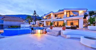 Villa 4 bedrooms with Sea view in Kalkan, Turkey