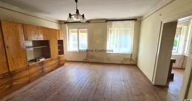 2 room house in Karmacs, Hungary