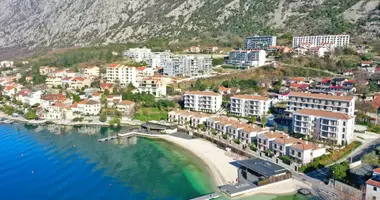 Ático Ático 4 habitaciones en Dobrota, Montenegro