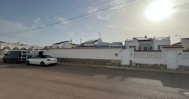 4 bedroom house in Guardamar del Segura, Spain