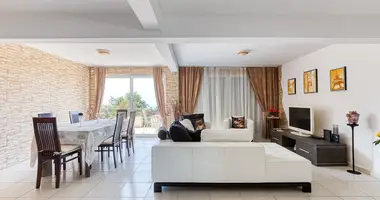 Wohnung 2 Schlafzimmer in Budva, Montenegro
