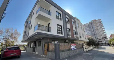 3 room apartment in Mezitli, Turkey