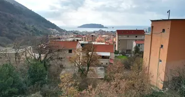 Участок земли в Будва, Черногория