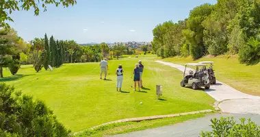 Bungalow  mit Terrasse, mit Garten, mit Fitnessstudio in Mil Palmeras, Spanien