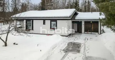 Casa 3 habitaciones en Askola, Finlandia