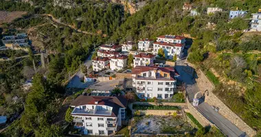 Mieszkanie 6 pokojów w Alanya, Turcja