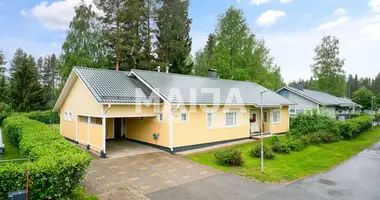 Casa 5 habitaciones en Joensuu sub region, Finlandia