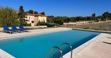 Villa 4 bedrooms in Polychrono, Greece