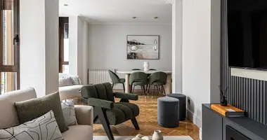 3 bedroom apartment in Madrid, Spain
