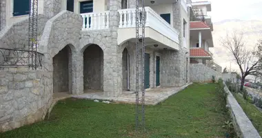 Casa 4 habitaciones en Kotor, Montenegro