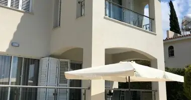 Dom 3 pokoi w Peyia, Cypr