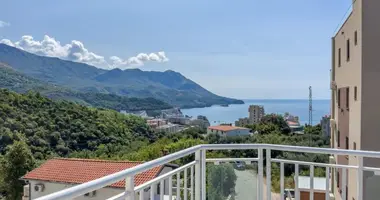 Edificio rentable 354 m² en Becici, Montenegro