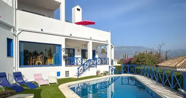 Villa 4 bedrooms in Mijas, Spain