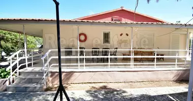 Mansion 2 bedrooms in Municipality of Loutraki and Agioi Theodoroi, Greece