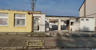 Commercial property 350 m² in Ajka, Hungary
