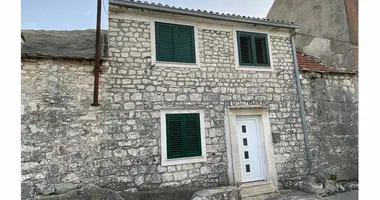 Дом 3 комнаты в Сплитско-Далматинская жупания, Хорватия
