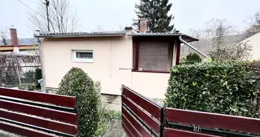 2 room house in Orfu, Hungary