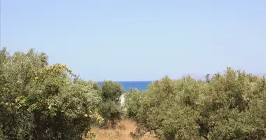 Участок земли в Агиа Марина, Греция