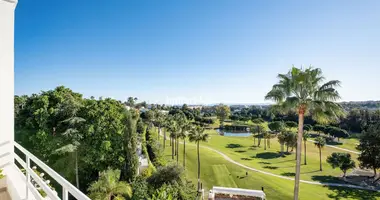 5 bedroom apartment in San Pedro Alcantara, Spain