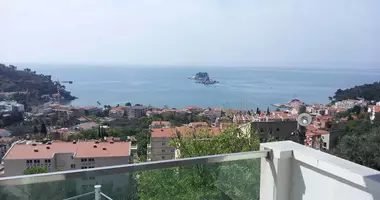 Wohnung 2 Schlafzimmer in Petrovac, Montenegro
