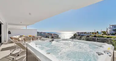 Mieszkanie 3 pokoi w Benalmadena, Hiszpania