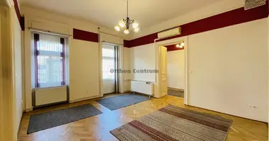 Apartamento 4 habitaciones en Budapest, Hungría