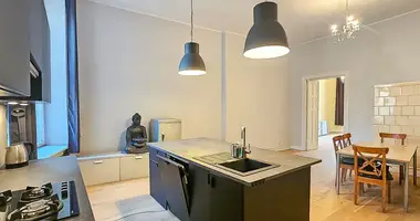 Wohnung 4 zimmer in Lodz, Polen