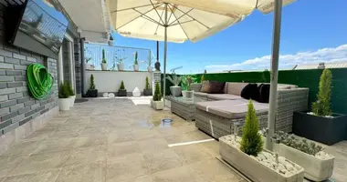 Penthouse 3 pokoi w Madryt, Hiszpania
