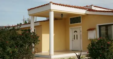 3 bedroom house in Peyia, Cyprus