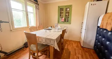 5 bedroom house in Piperkovo, Bulgaria