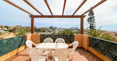 Penthouse  mit Balkon, mit Möbliert, mit Klimaanlage in Almansa, Spanien