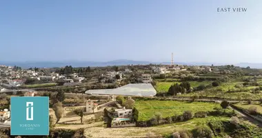 Commercial property in Tsada, Cyprus