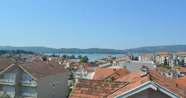 Mieszkanie 6 pokojów w Tivat, Czarnogóra