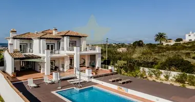 Villa 5 bedrooms with Double-glazed windows, with Balcony, with Air conditioner in Lagos, Portugal