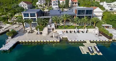 House 10 rooms in Tivat, Montenegro