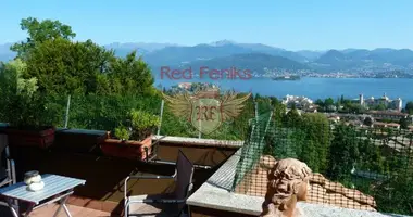 Villa 3 bedrooms in Verbania, Italy