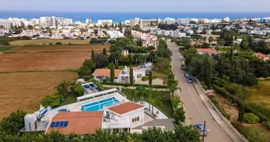 Villa 4 habitaciones en Protaras, Chipre