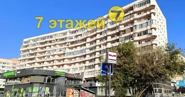 Wohnung 3 zimmer in Minsk, Belarus