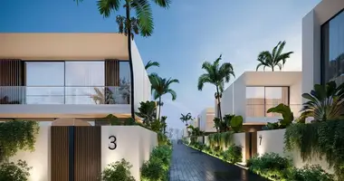 Villa 3 habitaciones con Amueblado, con Terraza, con Piscina en Wana Giri, Indonesia