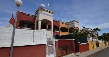 Bungalow  mit Klimaanlage, mit Terrasse, mit Alarmsystem in Orihuela, Spanien