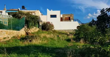 Grundstück in Agia Varvara, Griechenland