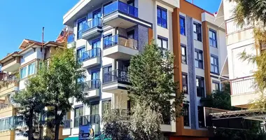 2 bedroom apartment in Alanya, Turkey