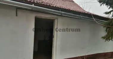 2 room house in Hodmezovasarhely, Hungary