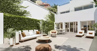 Apartamento 4 habitaciones en Málaga, España