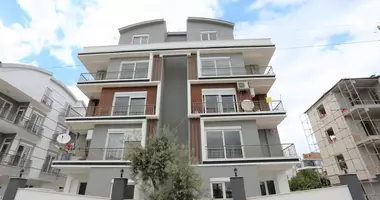 Penthouse 4 Zimmer mit Balkon, mit Parken, mit Renoviert in Kepez, Türkei
