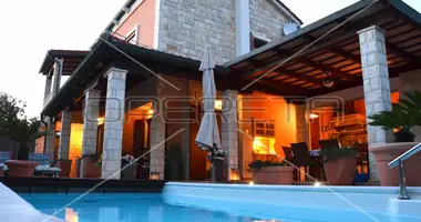 5 room house in Municipality of Povljana, Croatia