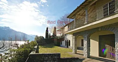 Villa 5 Zimmer in Pianello del Lario, Italien